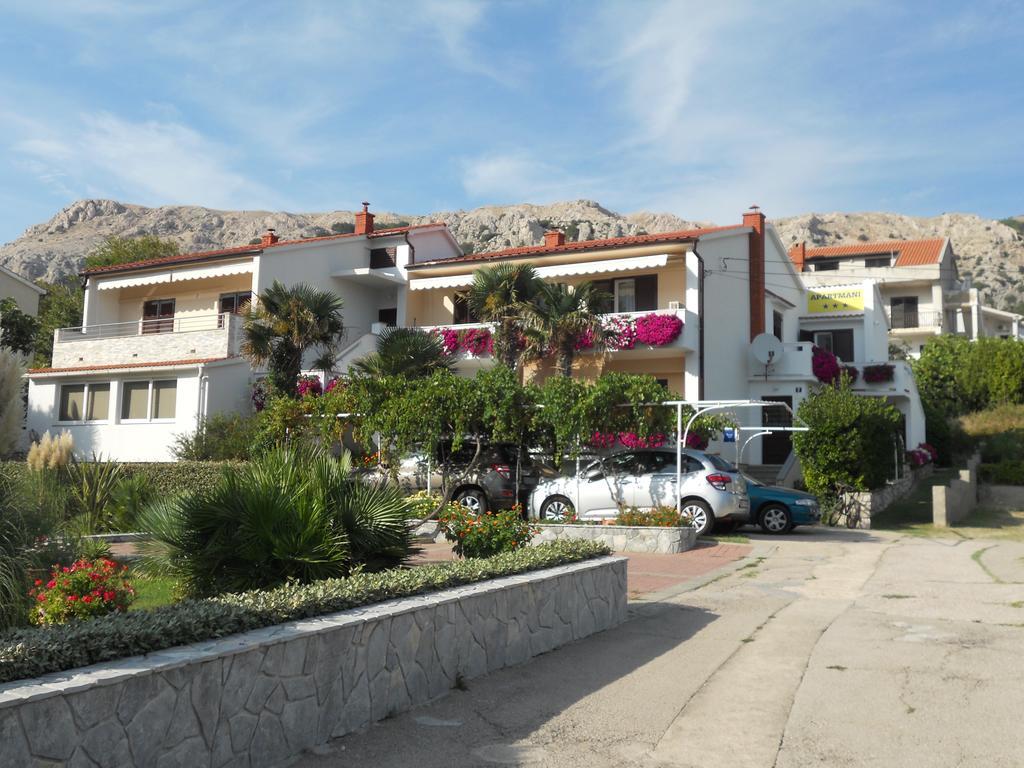Apartments Mihalic Башка Екстер'єр фото